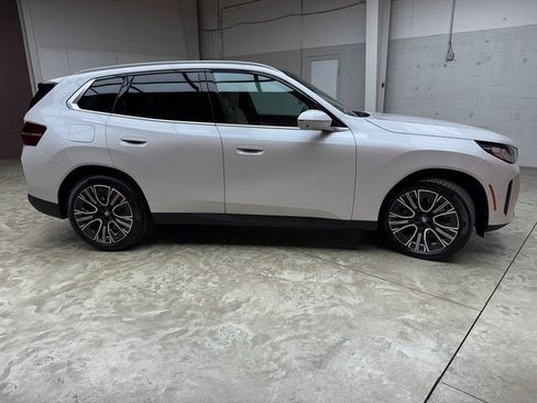 Used 2025 BMW X3 xDrive30i image 6