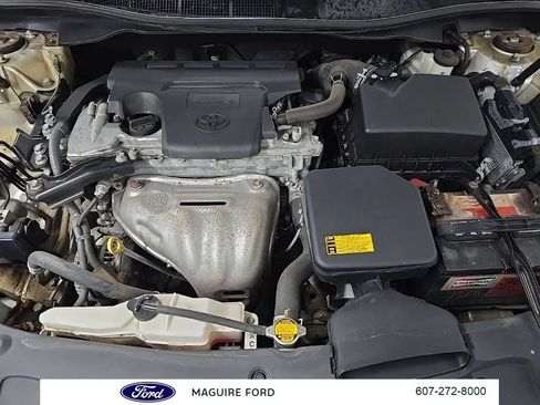 Used 2014 Toyota Camry LE FWD image 15