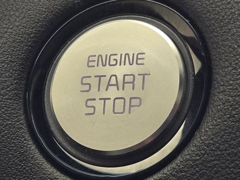 Used 2019 Kia Stinger GT2 image 21