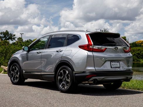 Used 2017 Honda CR-V Touring image 5