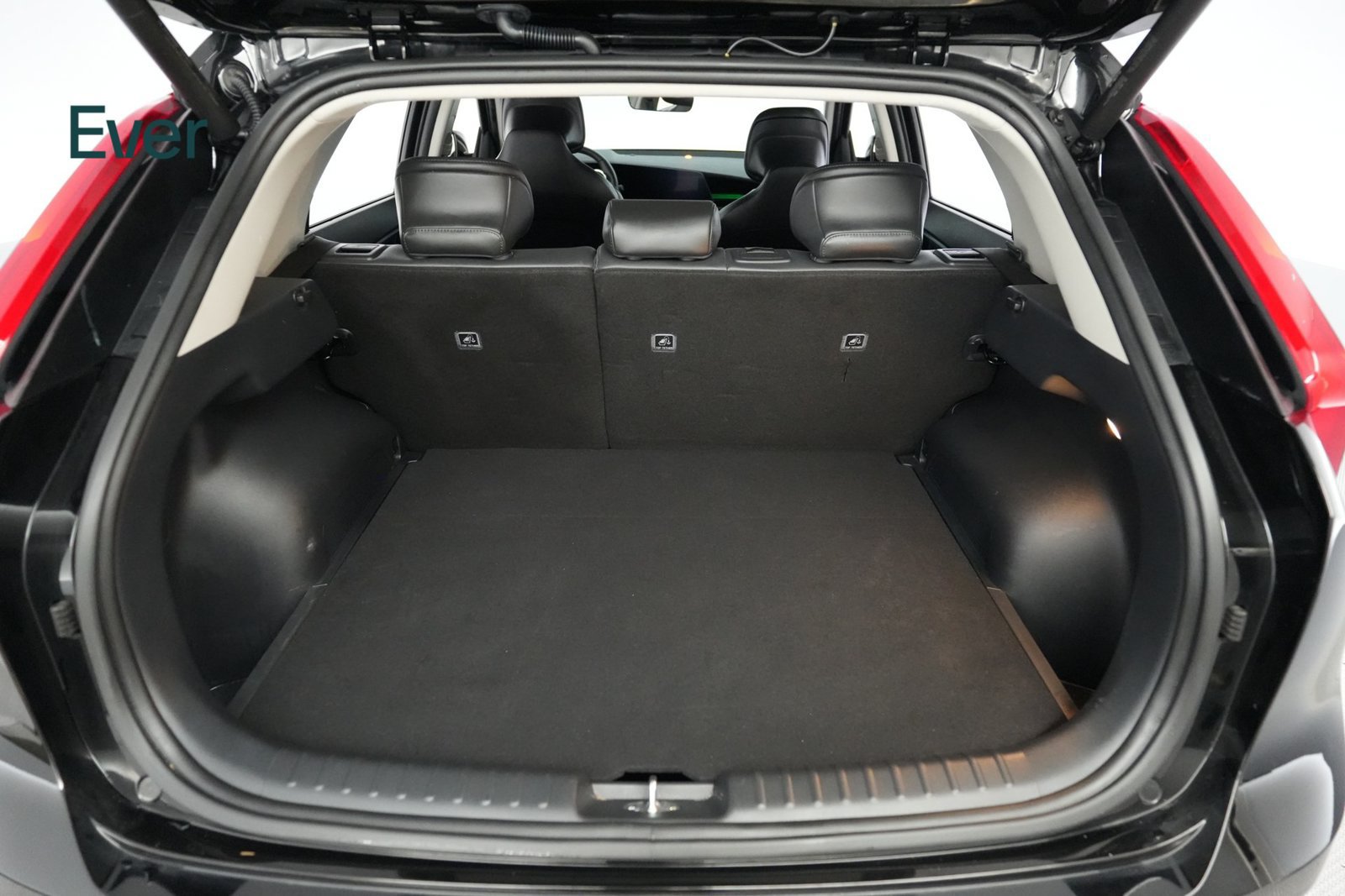 Used 2025 Kia Niro Wind w/ Wind Preserve Package FWD image 8