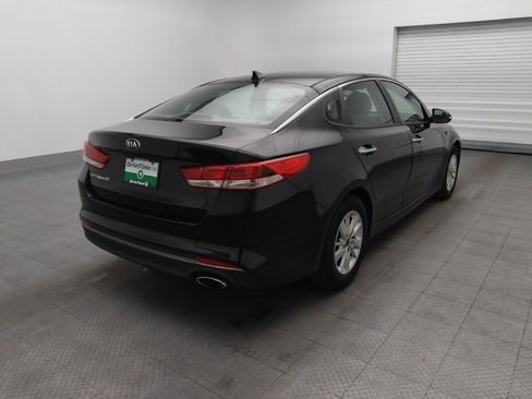 Used 2018 Kia Optima LX FWD image 9