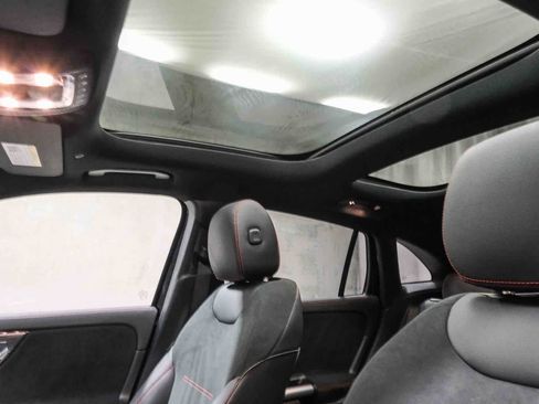 Certified 2023 Mercedes-Benz GLA 250 image 24