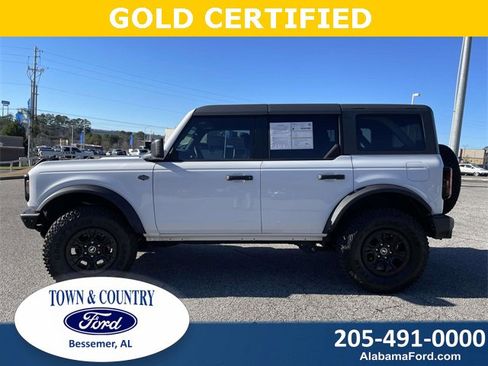 Certified 2024 Ford Bronco Wildtrak image 6