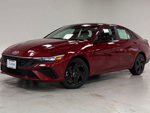 Certified 2026 Hyundai Elantra Sport image 1