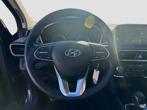 Used 2020 Hyundai Santa Fe SE image 7