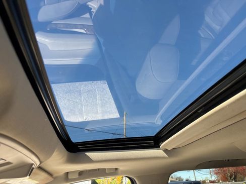 Used 2017 GMC Yukon Denali w/ Open Road Package image 20