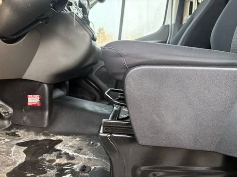 Used 2024 Ford Transit 250 Low Roof w/ Exterior Upgrade Package image 30