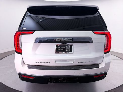 Used 2023 GMC Yukon XL Denali Ultimate AWD/4WD image 19