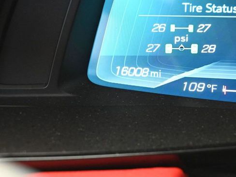 Used 2023 Chevrolet Corvette Stingray Premium Conv w/ Z51 Performance Package image 33