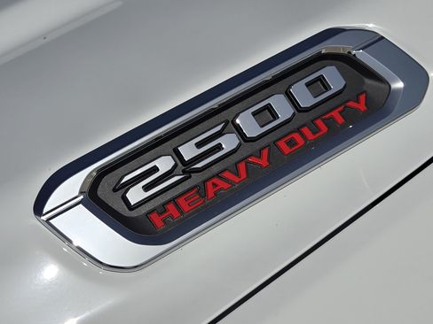 New 2026 RAM 2500 Tradesman w/ Chrome Appearance Group AWD/4WD image 8