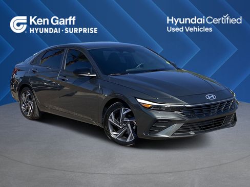 Certified 2025 Hyundai Elantra Sport image 1