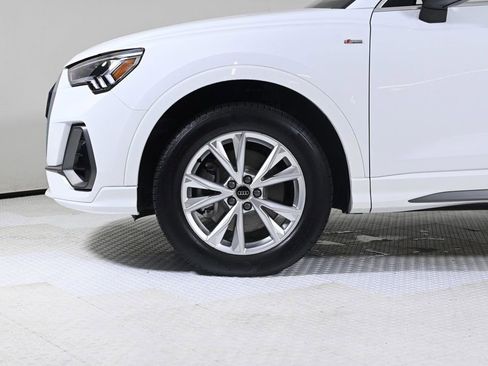 Used 2025 Audi Q3 2.0T Premium w/ Convenience Package image 23