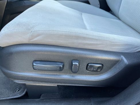 Used 2016 Honda CR-V EX image 18