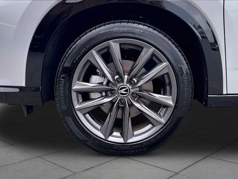 Used 2025 Acura ADX A-Spec FWD image 11