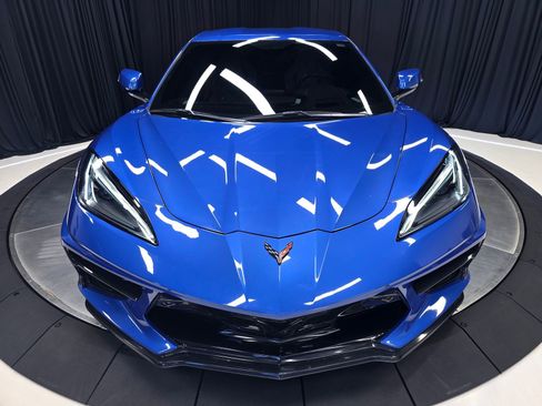 Used 2020 Chevrolet Corvette Stingray Preferred Cpe w/ 2LT Preferred Equipment Group RWD image 44