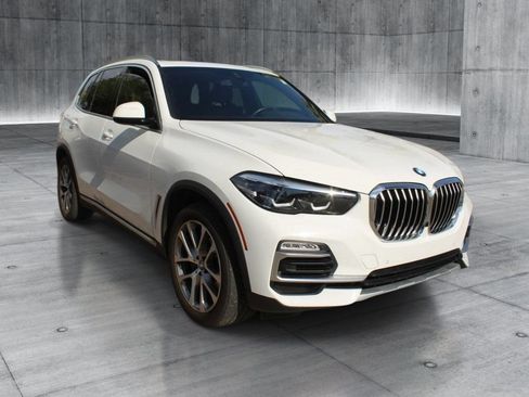 Used 2021 BMW X5 sDrive40i w/ Convenience Package RWD image 10