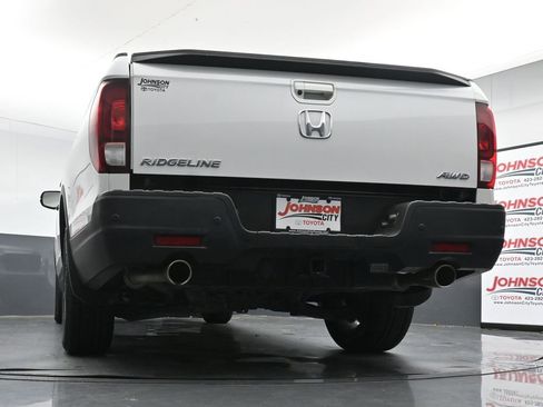 Used 2023 Honda Ridgeline RTL-E image 36