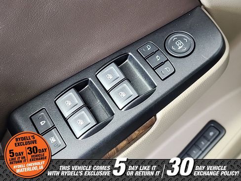 Used 2019 Chevrolet Tahoe LT image 41