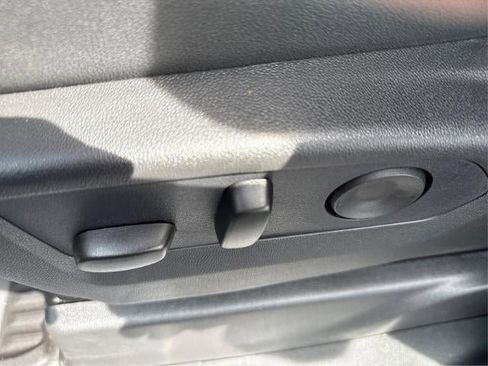 New 2026 GMC Sierra 1500 AT4 w/ AT4 Premium Package AWD/4WD image 17