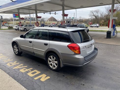 Used 2006 Subaru Outback 2.5i Special Edition image 7