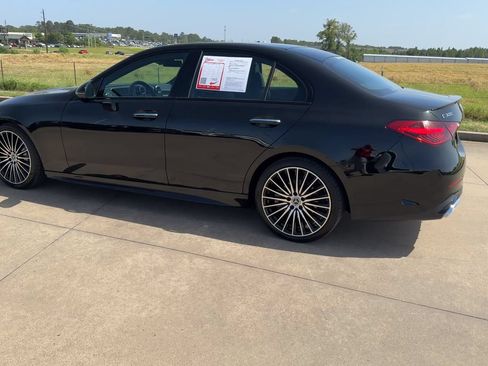 Used 2023 Mercedes-Benz C 300 Sedan image 6