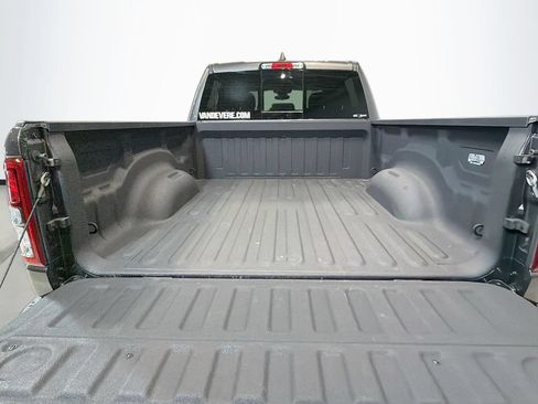 Used 2023 RAM 1500 Big Horn AWD/4WD image 28