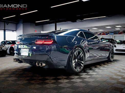 Used 2014 Chevrolet Camaro ZL1 RWD image 20