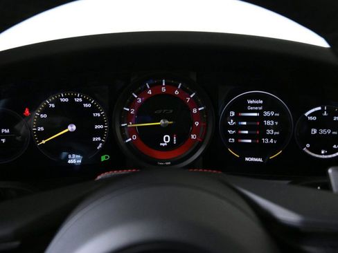 Certified 2022 Porsche 911 GT3 image 15