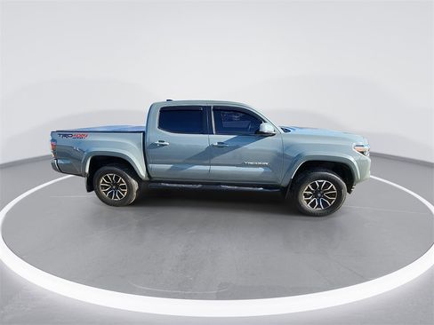 Used 2023 Toyota Tacoma TRD Sport image 9