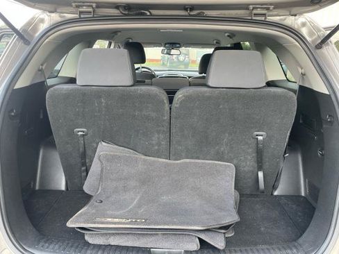 Used 2019 Kia Sorento FWD w/ LX Convenience Package image 15