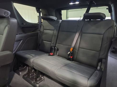 Used 2024 Chevrolet Tahoe Z71 w/ Luxury Package AWD/4WD image 25