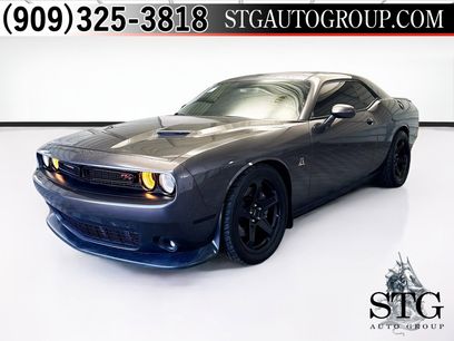 Used 2017 Dodge Challenger R/T Scat Pack w/ Leather Interior Group