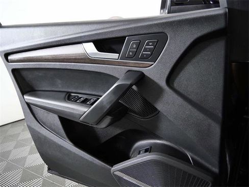 Certified 2023 Audi Q5 2.0T Premium Plus w/ Premium Plus Package image 25