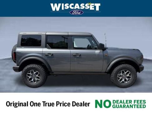 New 2025 Ford Bronco Badlands image 6