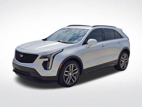 Used 2019 Cadillac XT4 Sport w/ Driver Awareness Package FWD image 9