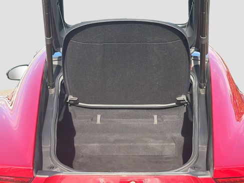 Used 2021 Jaguar F-TYPE Coupe image 11