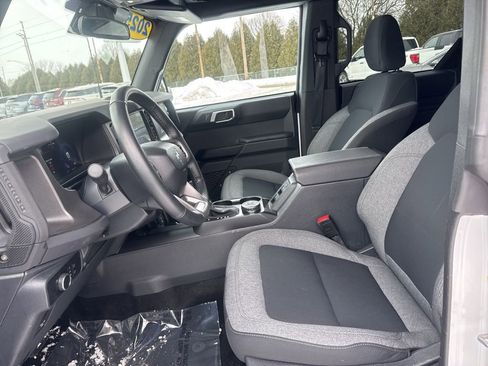 Used 2025 Ford Bronco Big Bend image 7