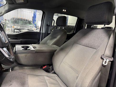 Used 2024 Ford F150 XLT w/ Tow/Haul Package image 5