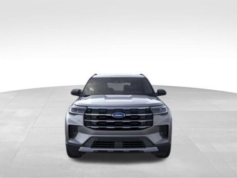 Certified 2026 Ford Explorer Active AWD/4WD image 7