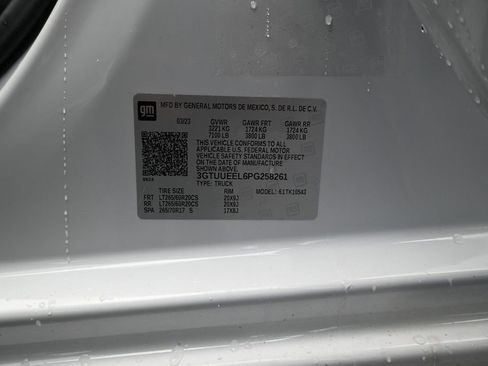 Used 2023 GMC Sierra 1500 AT4 AWD/4WD image 15