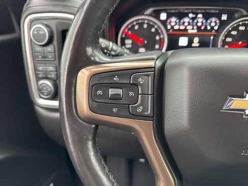 Used 2021 Chevrolet Silverado 1500 High Country w/ Technology Package image 18