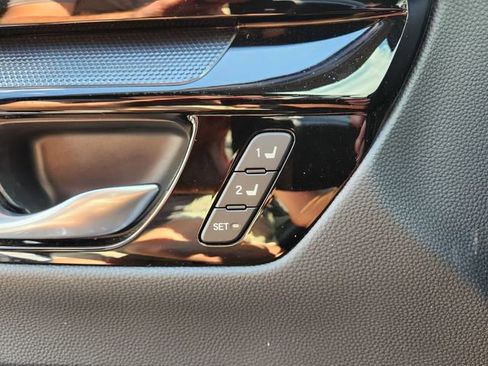 Used 2025 Honda CR-V Sport Touring image 31