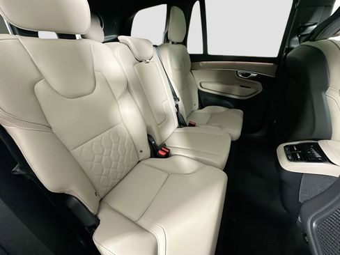 New 2026 Volvo XC90 B5 Core AWD/4WD image 29