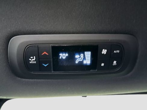 New 2026 Chrysler Pacifica Select w/ S Appearance Package FWD image 24