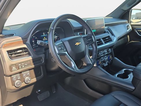Used 2023 Chevrolet Tahoe LT w/ Luxury Package AWD/4WD image 17