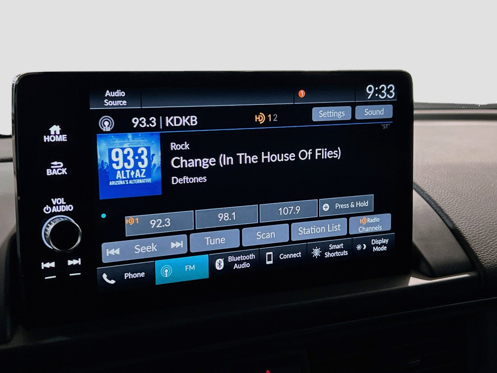 Used 2025 Honda Pilot TrailSport image 11