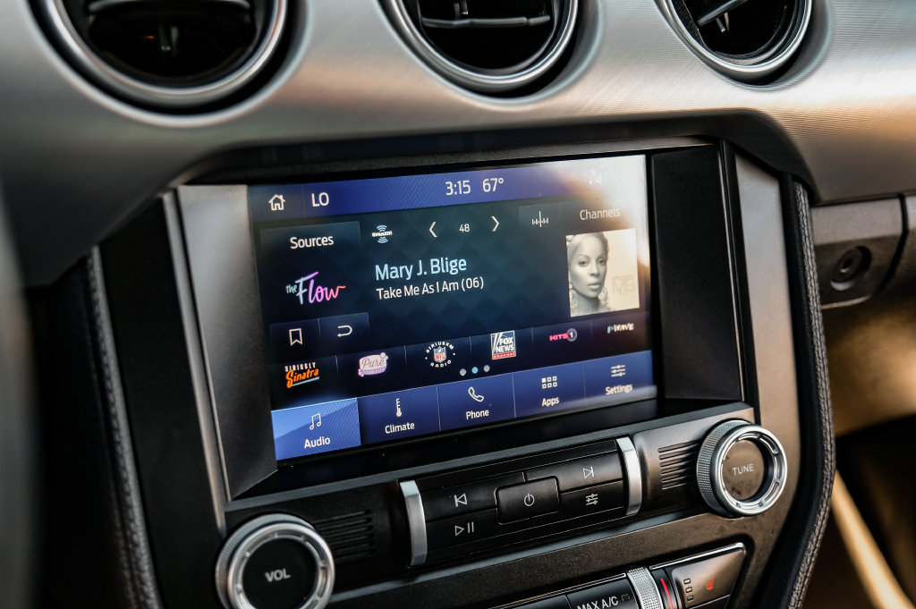 Used 2022 Ford Mustang Premium RWD image 22