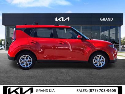 Used 2025 Kia Soul S