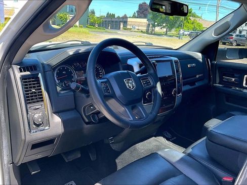 Used 2012 RAM 1500 Laramie AWD/4WD image 18